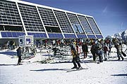 Vom Hoadl-Haus auf 2.340 Metern bis zum legendären Olympiabuffet Liz im Tal – Energietankstellen gibt’s auf jeder Höhe (©Foto: Axamer Lizum Aufschliessung AG)